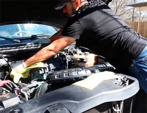 How to Clean Ford F150 Engine