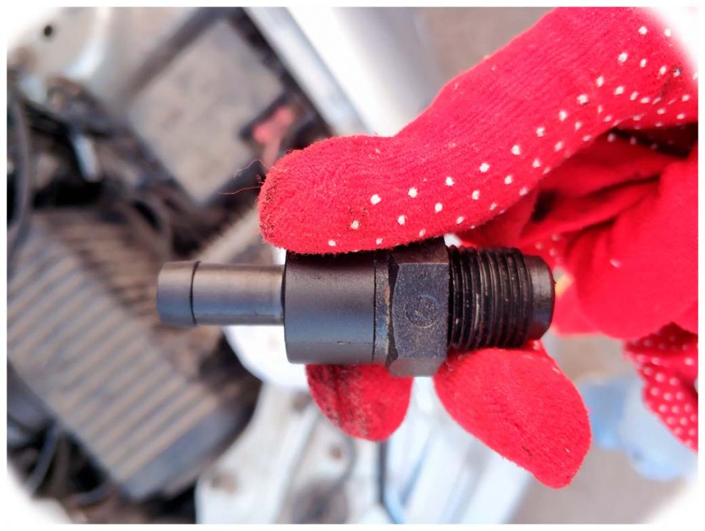 How to Clean a PCV Valve Step by Step Guide