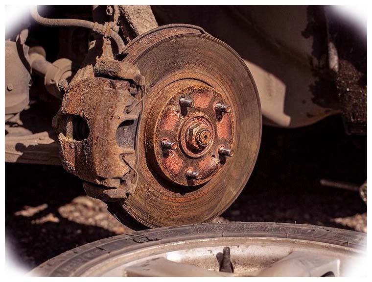 Understanding Moisture in Brake Fluid and Its Effects on Your Car's Safety