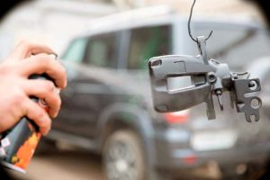 Spray Paint Your Brake Calipers