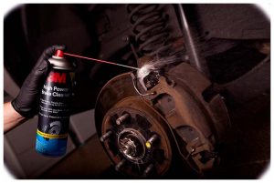 Can Brake Cleaner Remove Oil? 
